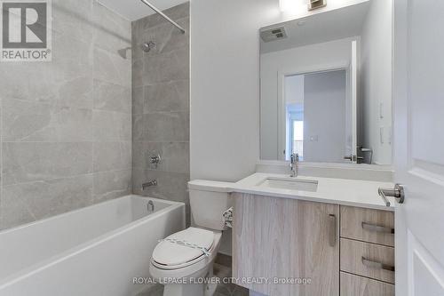 1808 - 3240 William Coltson Avenue E, Oakville, ON - Indoor Photo Showing Bathroom