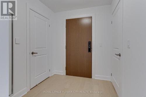 1808 - 3240 William Coltson Avenue E, Oakville, ON - Indoor Photo Showing Other Room