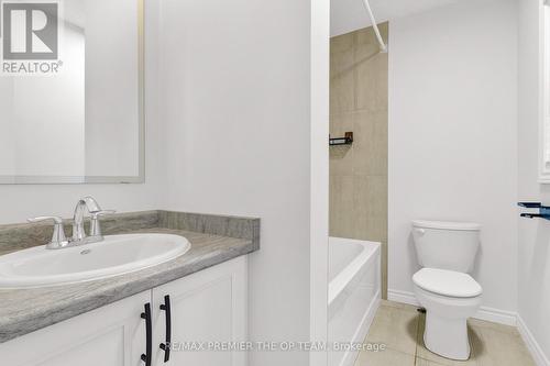 224 St George Street, West Perth, ON - Indoor Photo Showing Bathroom