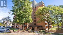 809 - 752 KIPPS LANE  London East (East A), ON N5Y 4V4