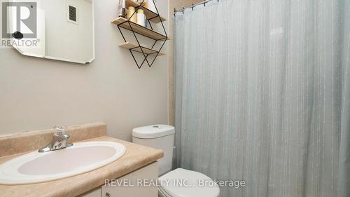 809 - 752 Kipps Lane, London East (East A), ON - Indoor Photo Showing Bathroom