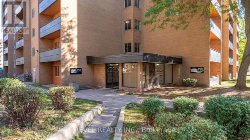 809 - 752 Kipps Lane, London East (East A), ON - Outdoor With Balcony