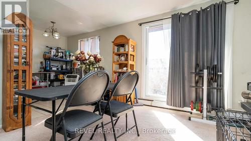 809 - 752 Kipps Lane, London East (East A), ON - Indoor