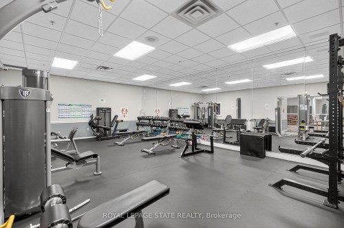 811-1276 Maple Crossing Boulevard, Burlington, ON - Indoor Photo Showing Gym Room