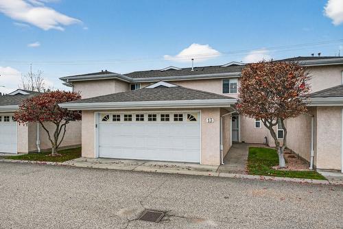 13-1800 Parkview Crescent, Kelowna, BC - Outdoor