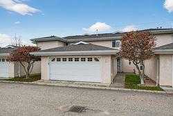 13-1800 Parkview Crescent  Kelowna, BC V1X 7G6