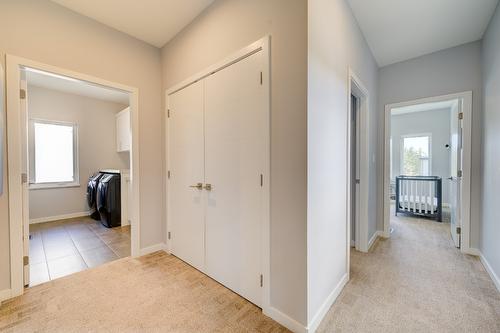 1312 Prairie Rose Drive, Kamloops, BC - Indoor Photo Showing Other Room