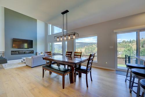 1312 Prairie Rose Drive, Kamloops, BC - Indoor