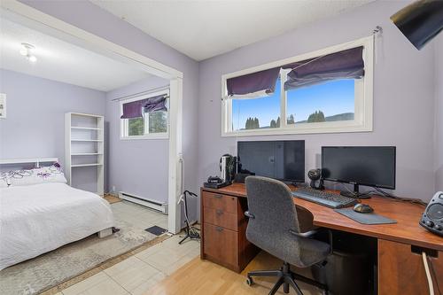 3909 25Th Street, Vernon, BC - Indoor Photo Showing Office