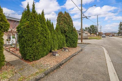 3909 25Th Street, Vernon, BC - Outdoor