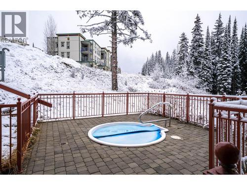 Communal hot tub - 9812 Silver Star Road Unit# 103, Vernon, BC - Outdoor