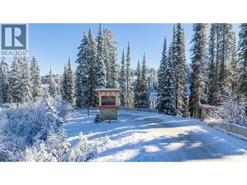 Creekside Complex entrance - 9812 Silver Star Road Unit# 103, Vernon, BC - Outdoor