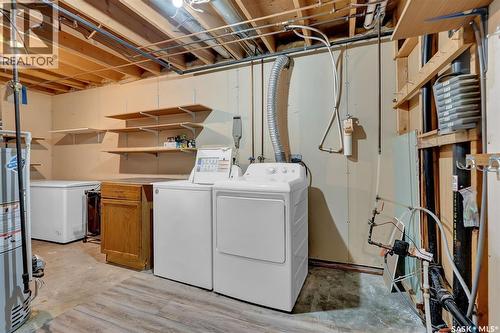 7219 Spooner Drive, Regina, SK - Indoor Photo Showing Laundry Room