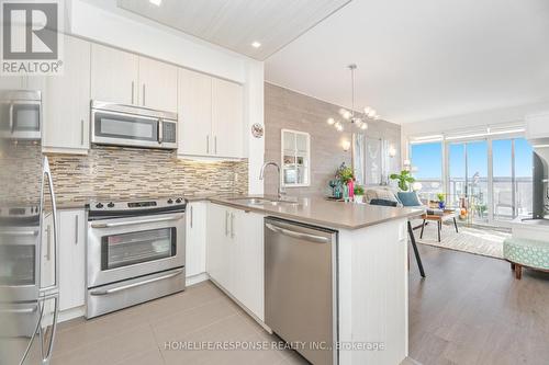 1206 - 55 Oneida Crescent, Richmond Hill, ON - Indoor Photo Showing Kitchen With Upgraded Kitchen