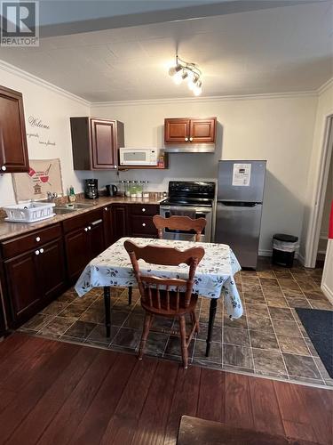 98 Commonwealth Avenue, Mount Pearl, NL - Indoor Photo Showing Kitchen With Double Sink