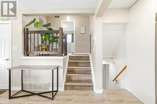 4117 Hixon Street, Lincoln, ON - Indoor Photo Showing Other Room