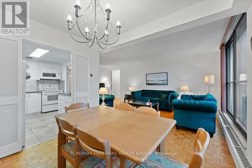 350 - 505 St Laurent Boulevard, Ottawa, ON - Indoor Photo Showing Dining Room