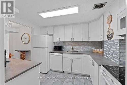 350 - 505 St Laurent Boulevard, Ottawa, ON - Indoor Photo Showing Kitchen