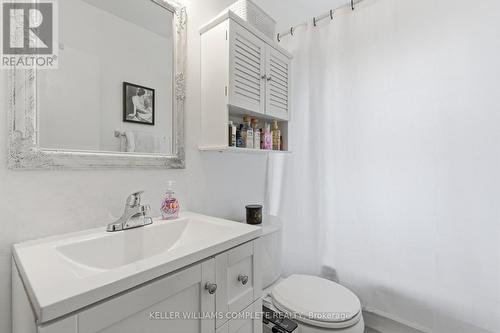 310 - 836 Concession Street, Hamilton, ON - Indoor Photo Showing Bathroom