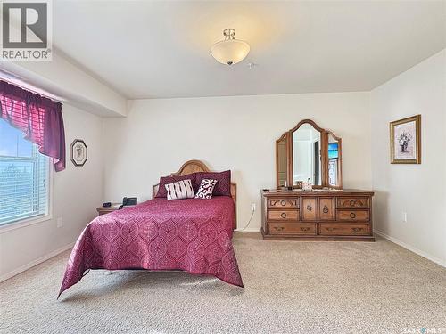 317 1802 106Th Street, North Battleford, SK - Indoor Photo Showing Bedroom