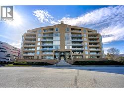 86 LAKESHORE Drive Unit# 104  Penticton, BC V2A 1B5