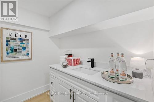 257 Strathcona Drive, Burlington, ON - Indoor