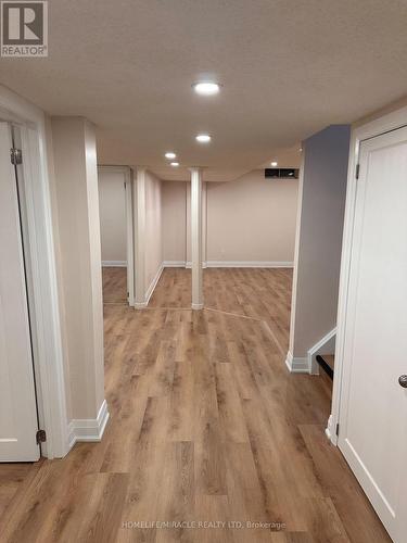 7362 Aspen Avenue, Mississauga, ON - Indoor