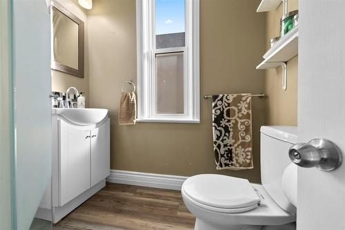 694 Aberdeen Avenue, Winnipeg, MB - Indoor Photo Showing Other Room