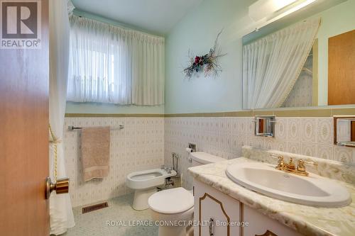 17 Altair Avenue, Toronto, ON - Indoor Photo Showing Bathroom
