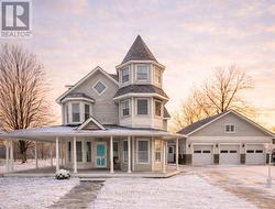 25 PRINYERS COVE CRESCENT  Prince Edward County (North Marysburg Ward), ON K0K 2T0