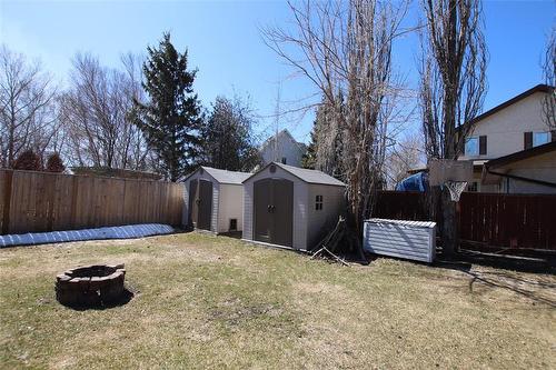 77 Guymer Crescent, The Pas, MB - Outdoor