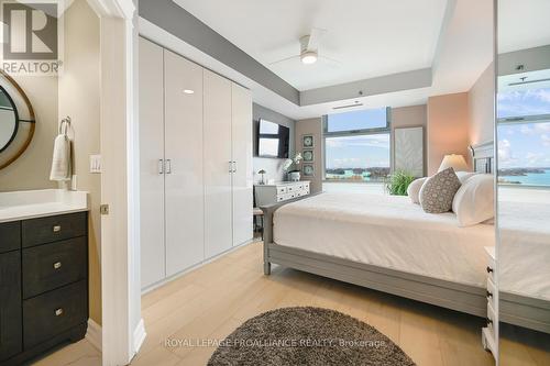 1004 - 15 St Andrew Street, Brockville, ON - Indoor Photo Showing Bedroom