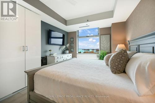 1004 - 15 St Andrew Street, Brockville, ON - Indoor Photo Showing Bedroom