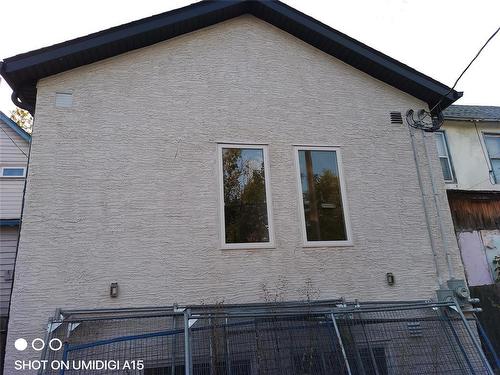 647 Toronto Street, Winnipeg, MB - Outdoor With Exterior