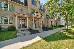 244 ELLEN DAVIDSON DRIVE  Oakville (Go Glenorchy), ON L6M 0V2