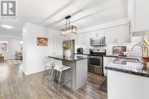 93 Markham Trail, Clarington (Bowmanville), ON - Indoor Photo Showing Kitchen With Upgraded Kitchen