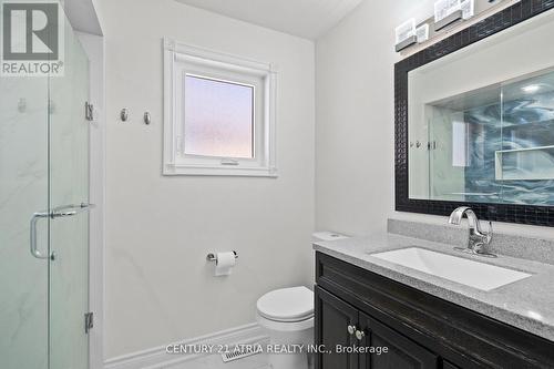 3837 Densbury Drive, Mississauga, ON - Indoor Photo Showing Bathroom