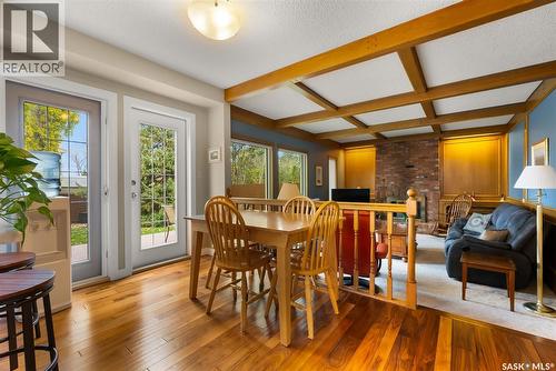 122 Groome Avenue, Regina, SK - Indoor Photo Showing Dining Room