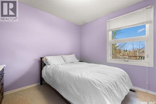 122 Groome Avenue, Regina, SK - Indoor Photo Showing Bedroom