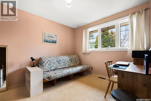 122 Groome Avenue, Regina, SK - Indoor Photo Showing Office