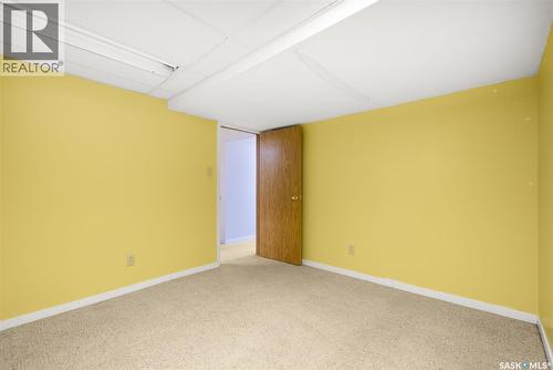 122 Groome Avenue, Regina, SK - Indoor Photo Showing Other Room