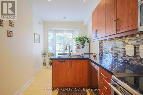 3593 Kariya Drive, Mississauga, ON - Indoor Photo Showing Kitchen With Double Sink