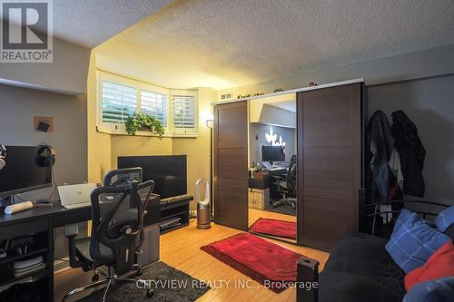 3593 Kariya Drive, Mississauga, ON - Indoor