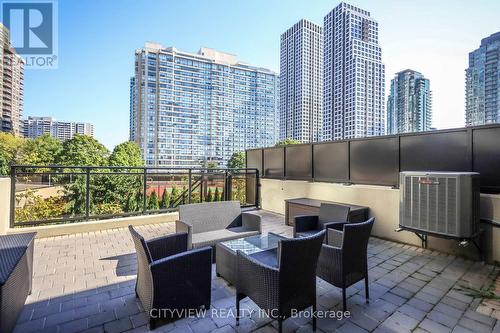 3593 Kariya Drive, Mississauga, ON - Outdoor