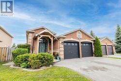 UPPER - 241 EMMS DRIVE  Barrie, ON L4N 0L5
