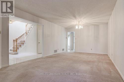 3586 Italia Crescent, Mississauga, ON - Indoor Photo Showing Other Room