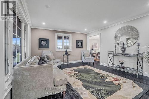 6600 - 6600&6680 Best Road, Clarington, ON - Indoor Photo Showing Living Room