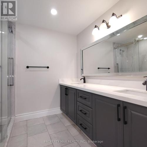 6680 - 6600&6680 Best Road, Clarington, ON - Indoor Photo Showing Bathroom