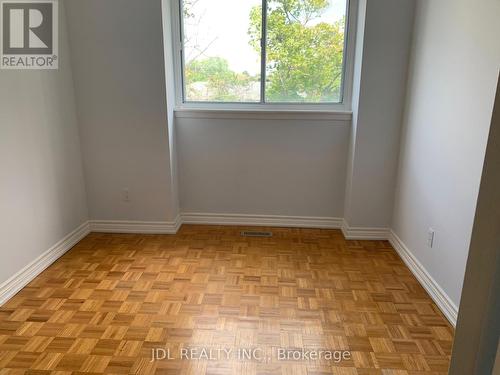 135 Corinthian Boulevard, Toronto, ON - Indoor Photo Showing Other Room