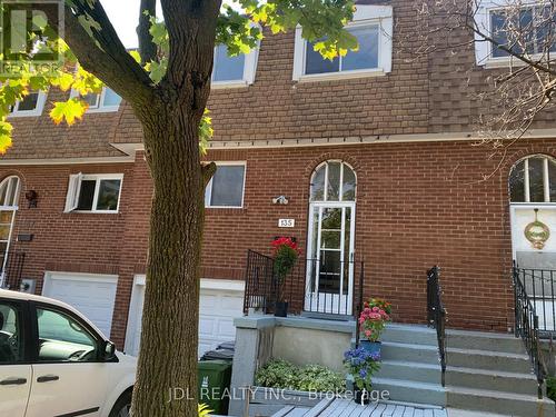 135 Corinthian Boulevard, Toronto, ON - Outdoor With Exterior